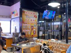 -马路牙子烧烤音乐酒馆(望京店)