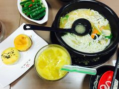 -灵芝妹子海鲜米线(瓦房店新玛特店)