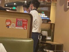 -海底捞火锅(宝龙广场夜宵主题店)