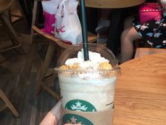 -星巴克臻选(周浦万达店)