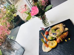德式烤香肠-威克特披萨汉堡