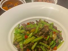 -许爷家·生态湖鲜(徐汇日月光店)