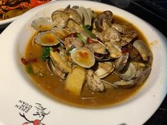 -西街夜油条·麻团包乌饭