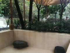 -乐领拈花溪·林涧食韵