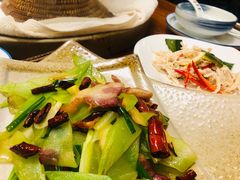 -滇香肴·云南菜蒸汽石锅鱼(云南北路店)