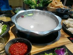 -风情丽江斑鱼火锅(孙家沟西南路80号店)