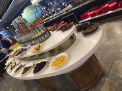 -好伦哥(温都水城店)