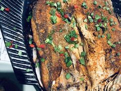 -蜜桃餐厅·伴山(湖滨商业街店)