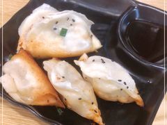 -香山胡记吴江路生煎(灵山路店)