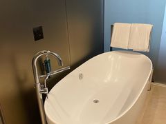 -广州天河希尔顿酒店