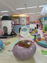 -孩子王童乐园(芜湖万达店)