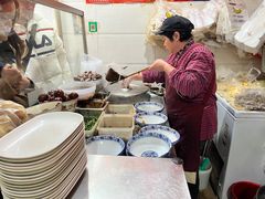 -叶新小吃店(来凤小区总店)