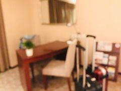 -扬子岛酒店(重庆洪崖洞解放碑店)