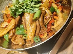 -鱼众不同·鸡公煲·烤全鱼(国顺路店)