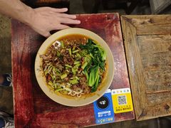 -方铲铲·成都板凳面(滨江银泰店)