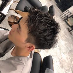 -东秀护肤造型