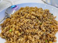脆米黑椒牛肉炒饭-香港新曜记·粤菜点心(滨江宝龙店)