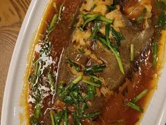 -赶海部落海鲜城(海阳路店)