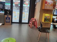 -麦当劳(金山红星美凯龙DT店)