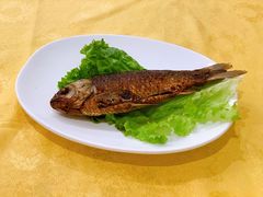 香茅草烤鲫鱼-蝴蝶泉宾馆-中餐厅