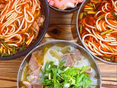-张家羊肉汤粉小吃店