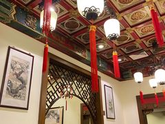 -梅龙镇酒家(南京西路总店)