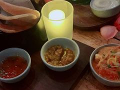 -三亚艾迪逊酒店·海滩烧烤 BARBACOA·现场乐队·浪漫晚餐·烧烤海鲜