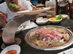-本家韩国烤肉(财富大厦店)