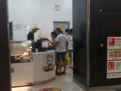 -周黑鸭(武汉汉阳区江城大道永旺店)