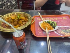 -牛一嘴·兰州牛肉面·大盘鸡(财富中心店)