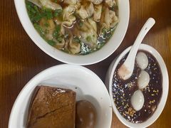 -吴家馄饨