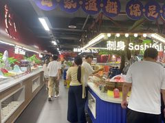 -四囍码头海鲜烧烤自助火锅(外滩南京东路悦荟广场店)