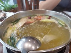 -乡土黄·鲜牛肉火锅·小龙虾(兴业街店)