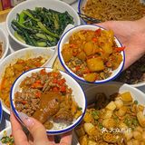 25年老味道湘菜馆！米豆腐入口即化陪米饭绝