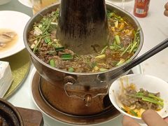 -香山湖家家宴(中山陵店)