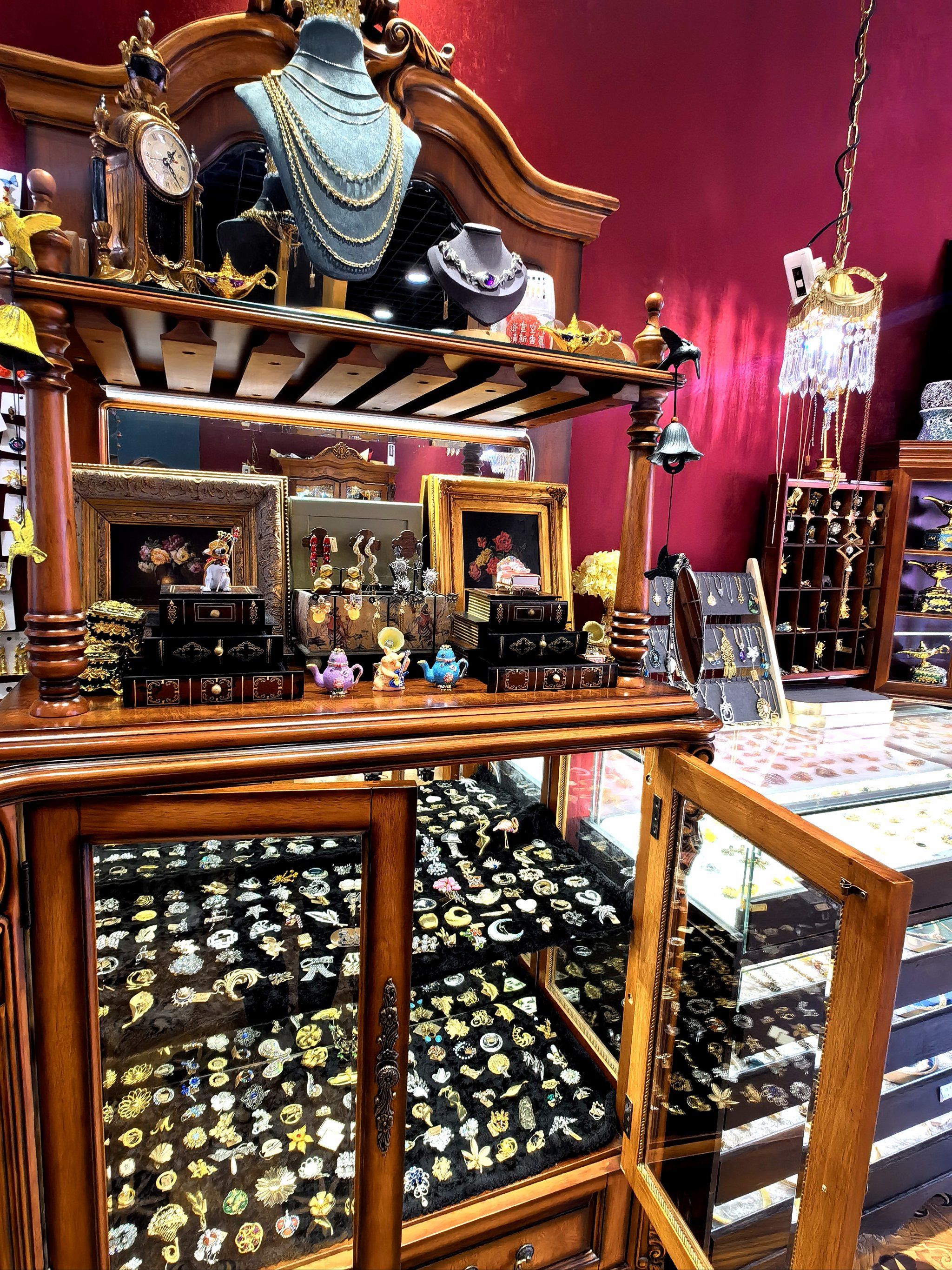 奢华首饰的日常～中古店