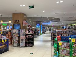 -孩子王(静安大融城店)