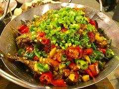 干鍋黃骨魚-忆口香龙虾(珠海夏湾老店)