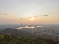 -紫金山山顶公园