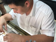 -吴良材眼镜(美罗城店)