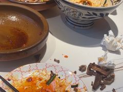 -阿瓦山寨·湘菜现炒·剁椒鱼头王(咸阳总店)