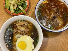 -矮子粉店1985·长沙米粉(湘春路店)