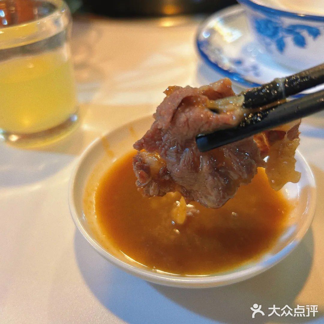 🥘 【美食发现】平盛牛肉火锅，一口惊艳！
