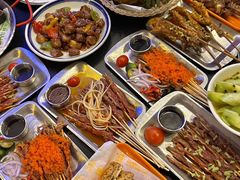 -威记烧嘢·南宁烧烤·超级生牛(绿地店)