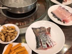 -正能量脆肉鲩火锅