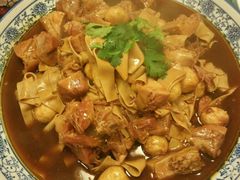 -闯关东东北农家菜(崂山石老人店)