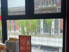 -肥肥虾庄·金牌油焖大虾(杨园滨江时代walk店)
