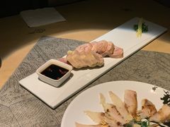 -穹六人间 people 6(岳阳路店)