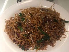 -新大咀港式茶餐厅(宝山万达店)
