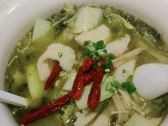 酸菜小鱼-渝是乎酸菜鱼·川渝小炒(新世界百货望京店)
